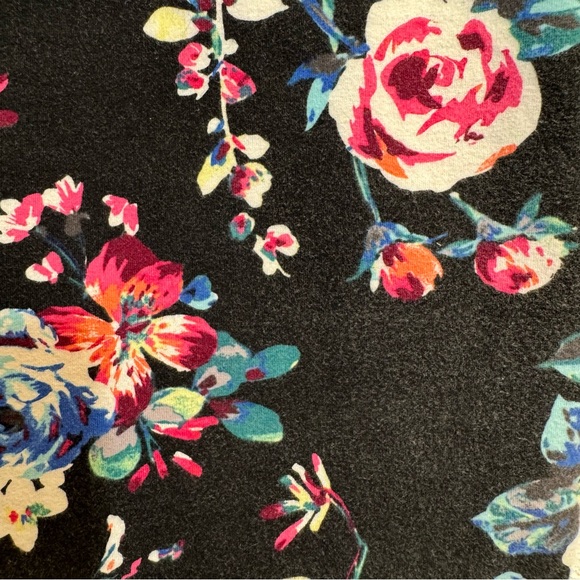 Express Black Floral cotton Mini Skirt womans M - Picture 7 of 7